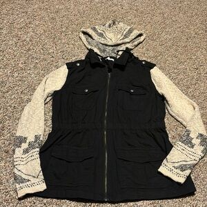 Maurices Black & cream jacket with knit sleeves and hood Medium